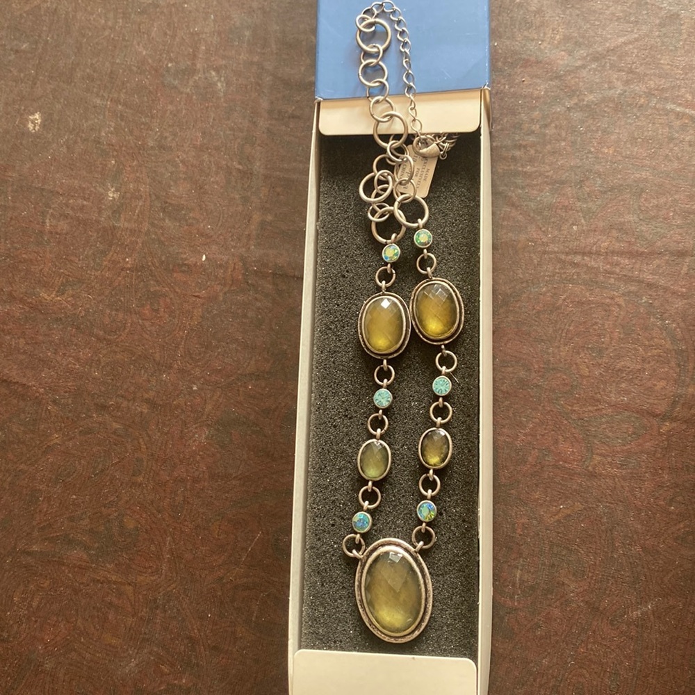 Lia Sophia necklace